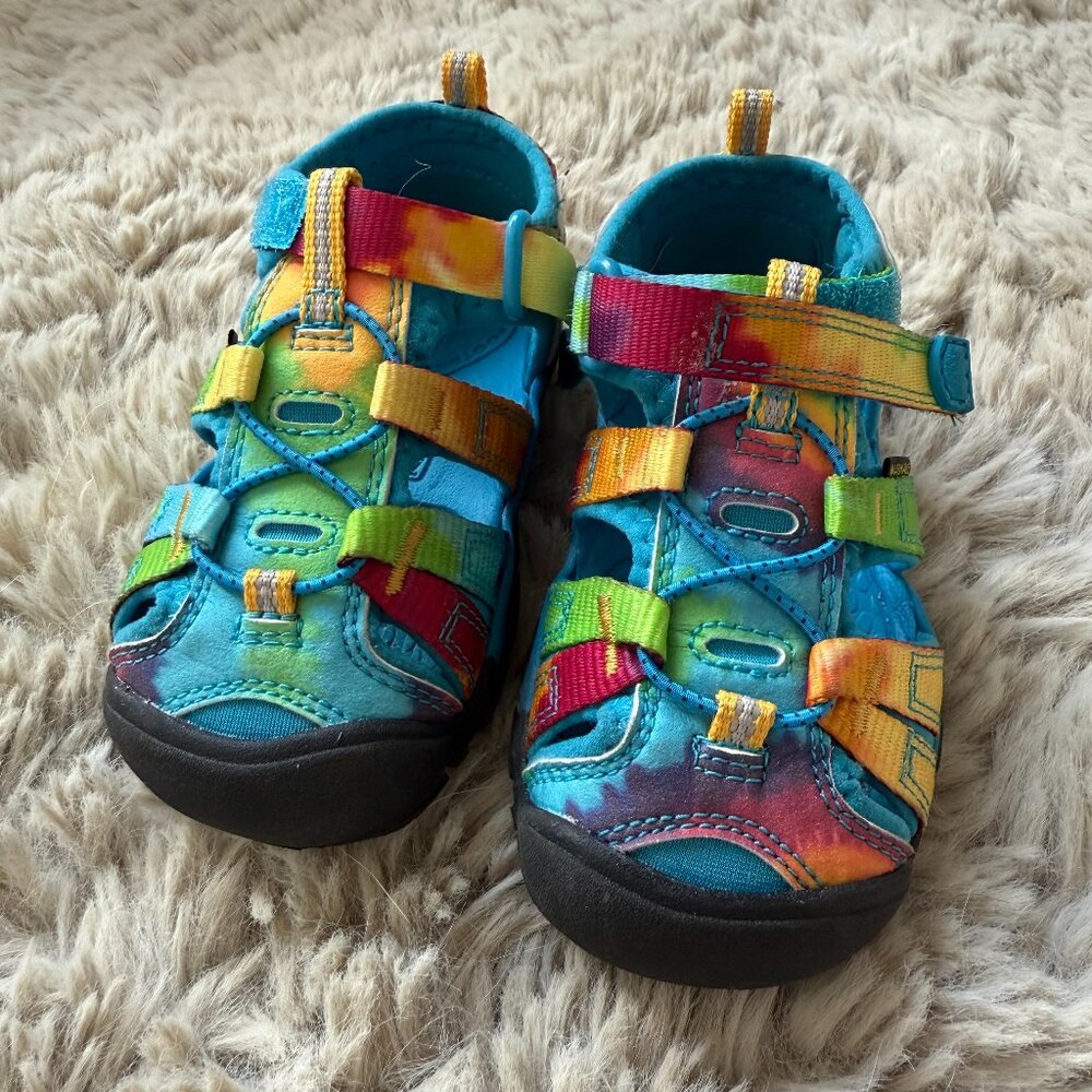 KEEN Seacamp 2 CNX Sandals--worn once!